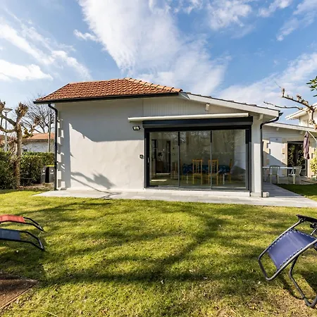 Jardin Et Confort à 600m De La De La Jetée Andernos-les-Bains